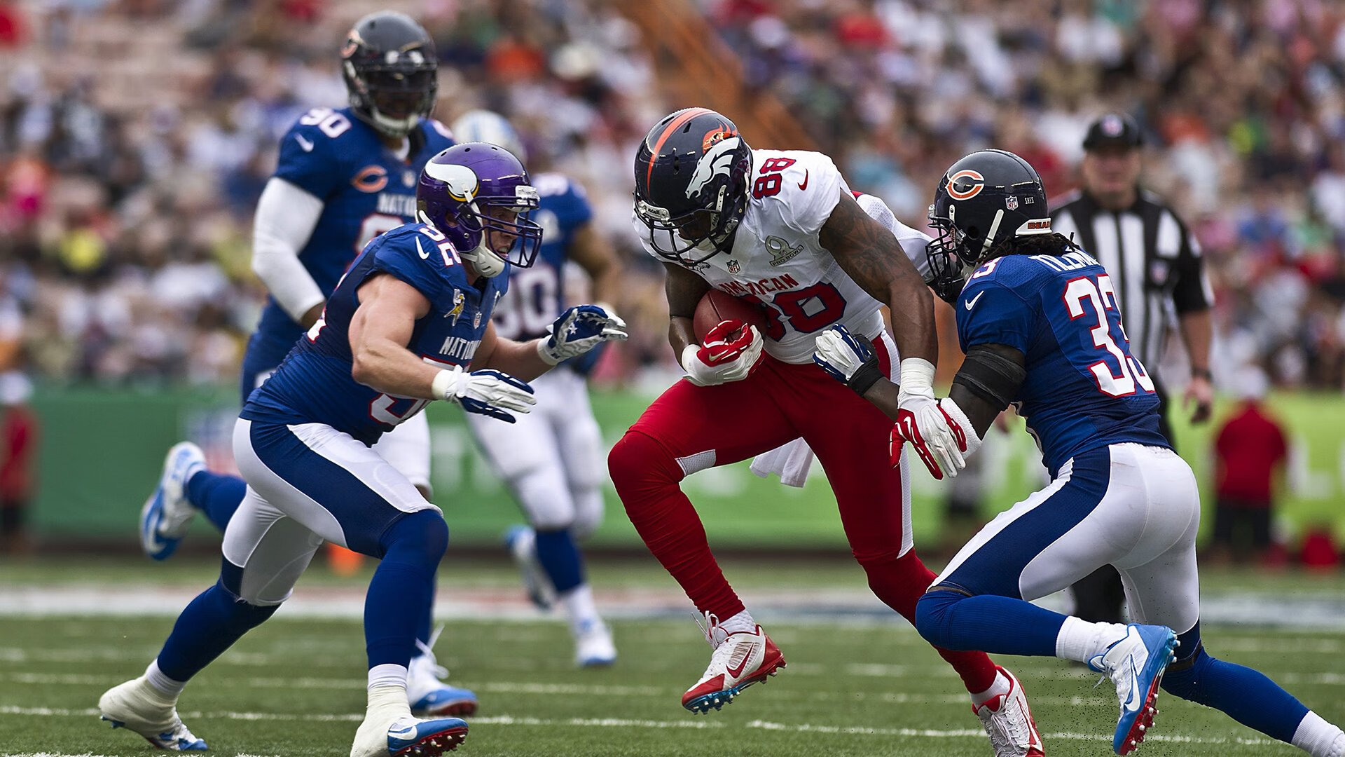 高校期末季“减压躲避球大赛” 老师与学生一起上场解压